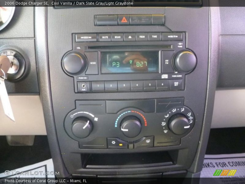 Cool Vanilla / Dark Slate Gray/Light Graystone 2006 Dodge Charger SE