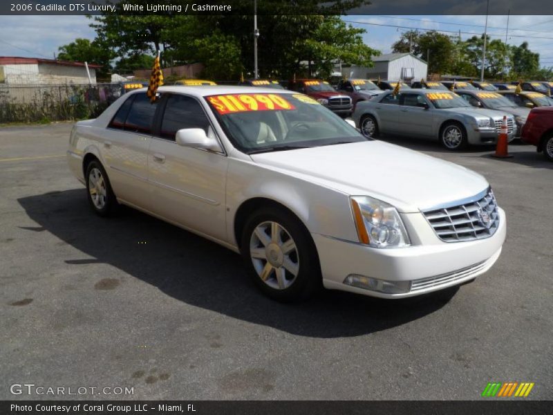 White Lightning / Cashmere 2006 Cadillac DTS Luxury