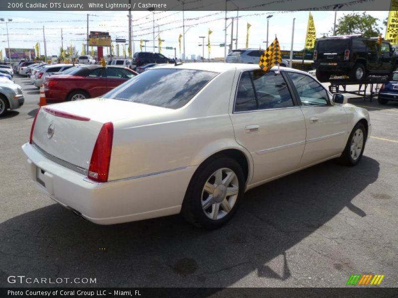 White Lightning / Cashmere 2006 Cadillac DTS Luxury