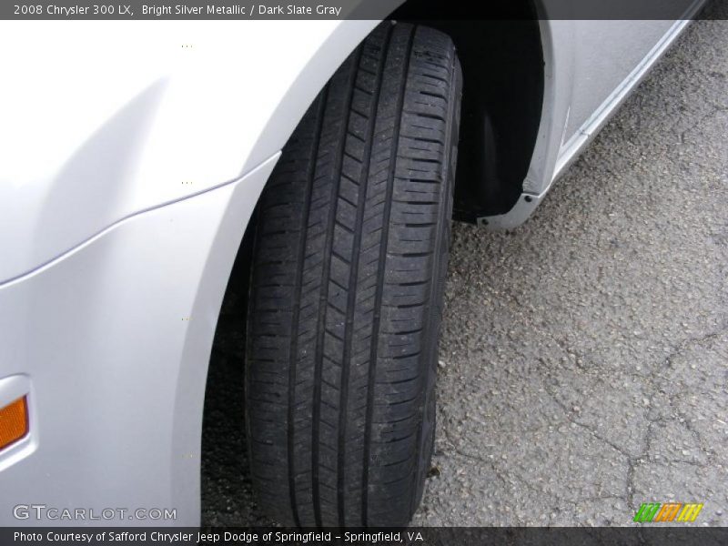 Bright Silver Metallic / Dark Slate Gray 2008 Chrysler 300 LX