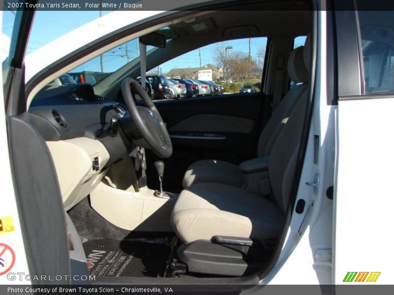 Polar White / Bisque 2007 Toyota Yaris Sedan