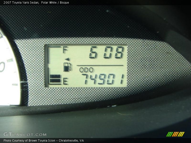 Polar White / Bisque 2007 Toyota Yaris Sedan