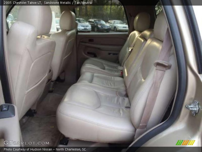 Sandstone Metallic / Tan/Neutral 2005 Chevrolet Tahoe LT