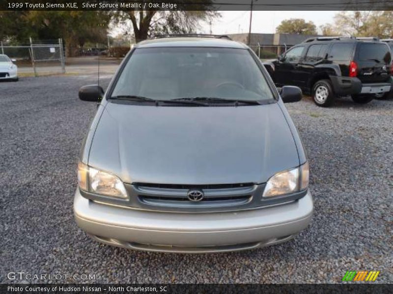 Silver Spruce Metallic / Oak Beige 1999 Toyota Sienna XLE