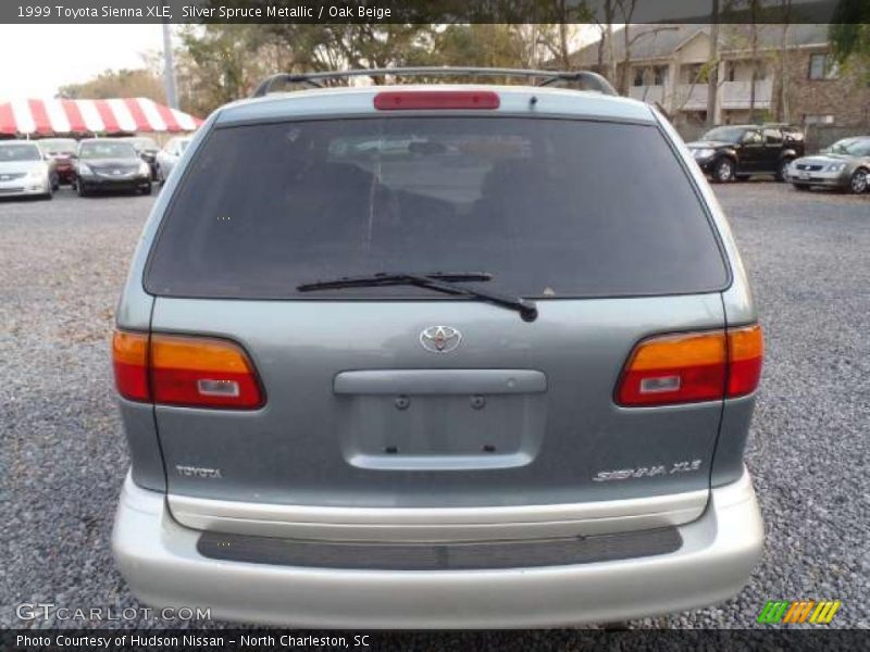 Silver Spruce Metallic / Oak Beige 1999 Toyota Sienna XLE