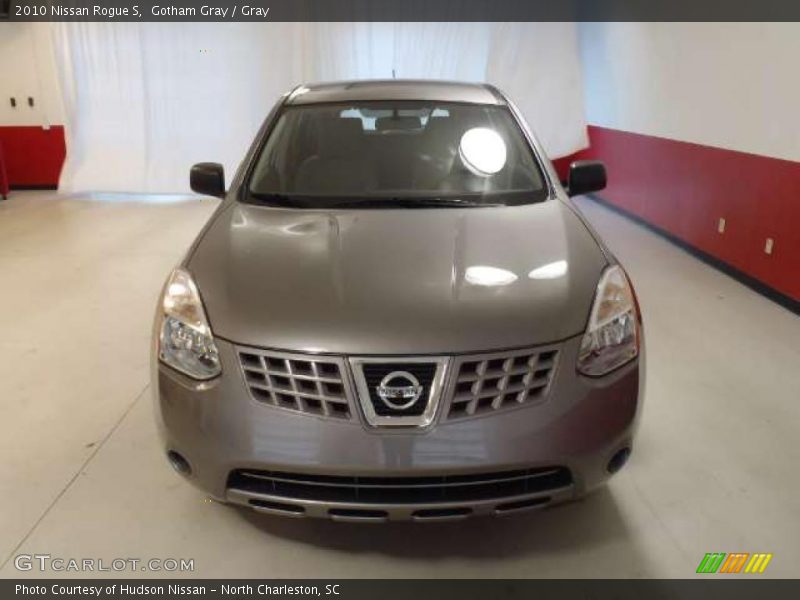 Gotham Gray / Gray 2010 Nissan Rogue S
