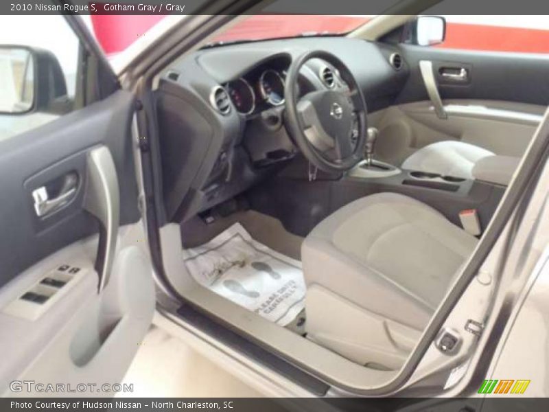 Gotham Gray / Gray 2010 Nissan Rogue S