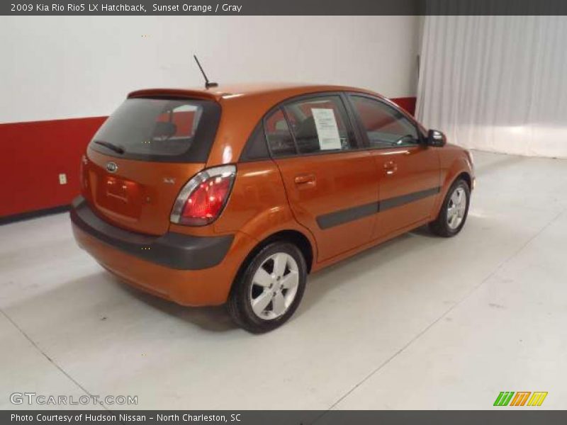Sunset Orange / Gray 2009 Kia Rio Rio5 LX Hatchback