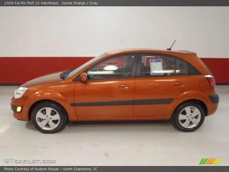 Sunset Orange / Gray 2009 Kia Rio Rio5 LX Hatchback