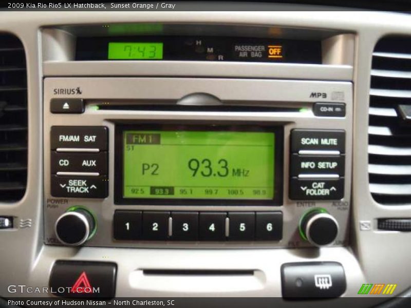 Controls of 2009 Rio Rio5 LX Hatchback