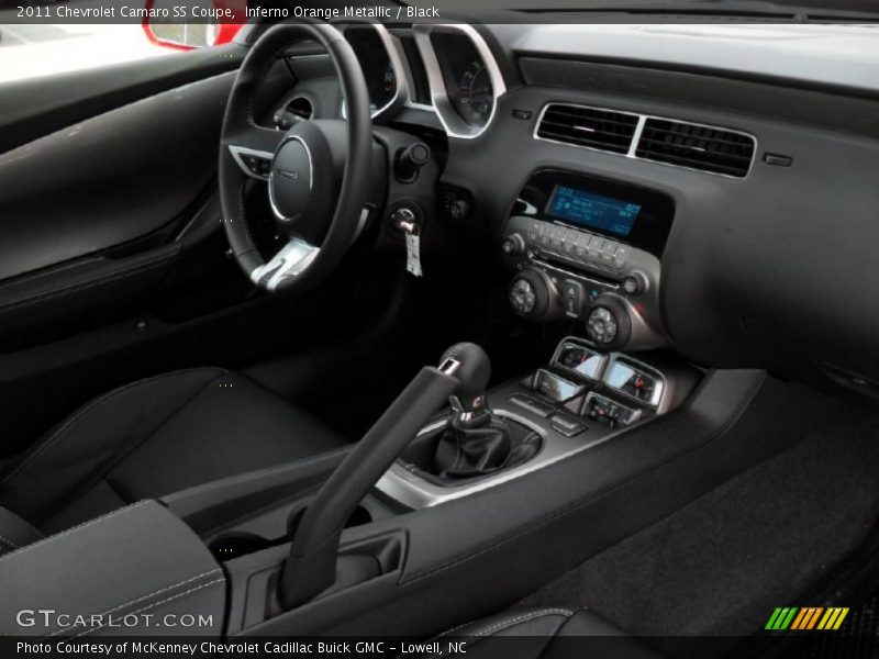 Dashboard of 2011 Camaro SS Coupe