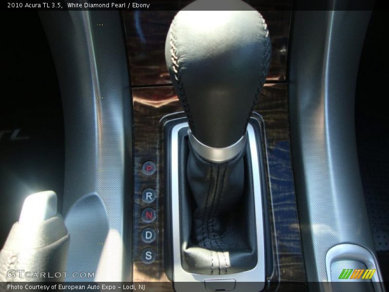 White Diamond Pearl / Ebony 2010 Acura TL 3.5