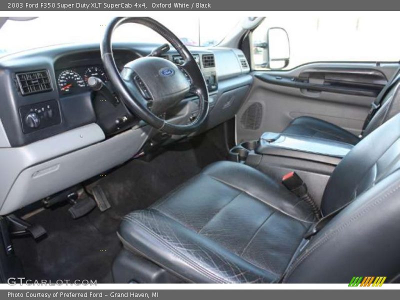 Oxford White / Black 2003 Ford F350 Super Duty XLT SuperCab 4x4