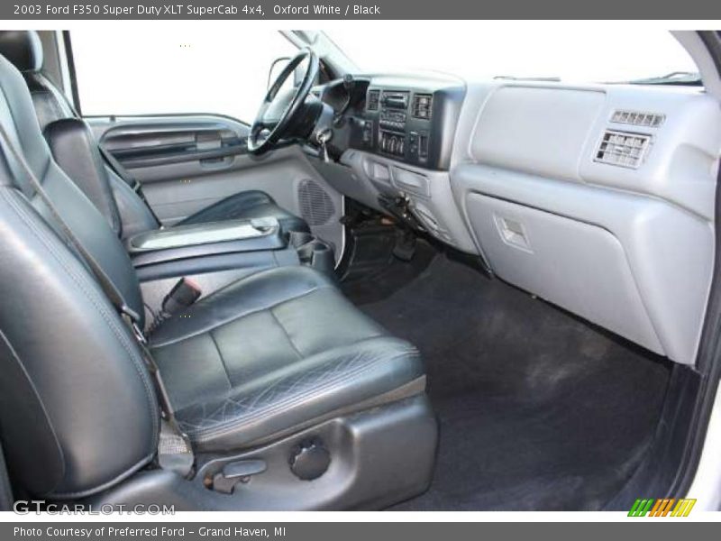 Oxford White / Black 2003 Ford F350 Super Duty XLT SuperCab 4x4