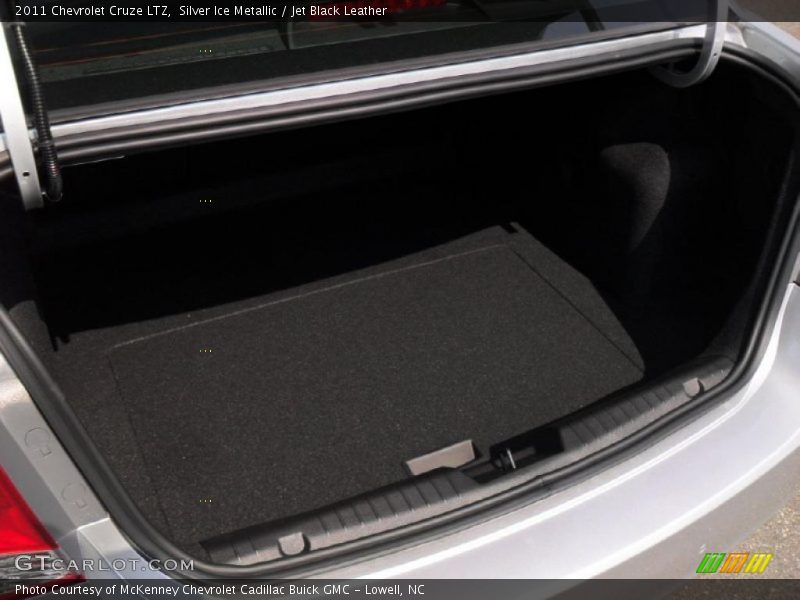 Silver Ice Metallic / Jet Black Leather 2011 Chevrolet Cruze LTZ