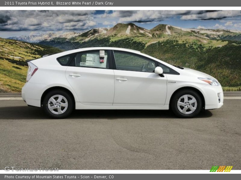 Blizzard White Pearl / Dark Gray 2011 Toyota Prius Hybrid II