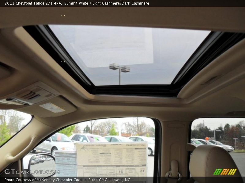 Sunroof of 2011 Tahoe Z71 4x4