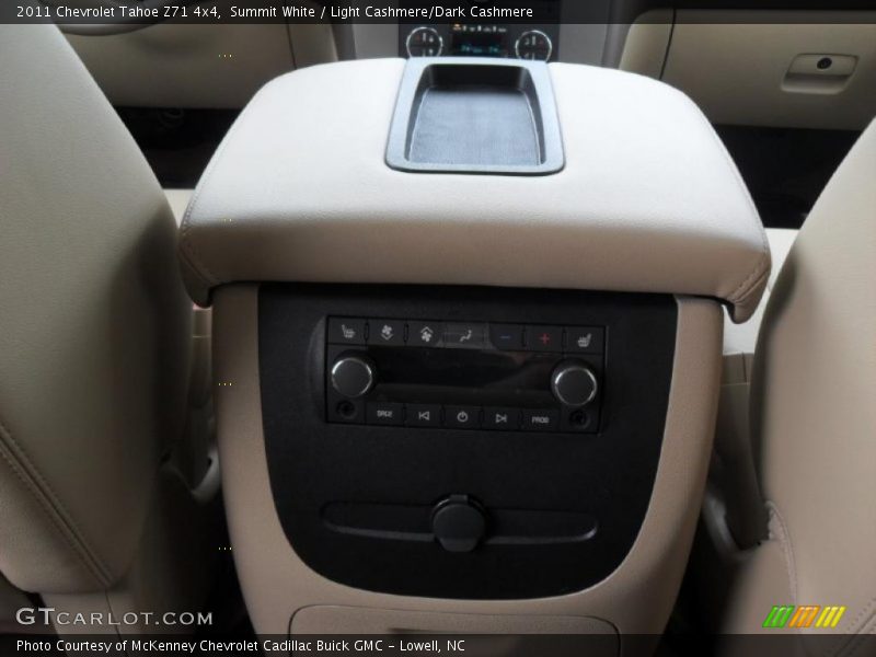 Summit White / Light Cashmere/Dark Cashmere 2011 Chevrolet Tahoe Z71 4x4
