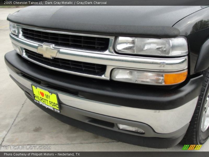 Dark Gray Metallic / Gray/Dark Charcoal 2005 Chevrolet Tahoe LS