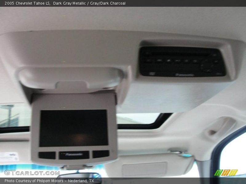 Dark Gray Metallic / Gray/Dark Charcoal 2005 Chevrolet Tahoe LS