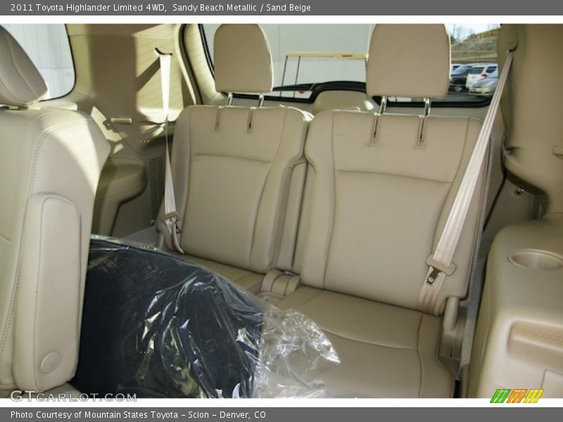 Sandy Beach Metallic / Sand Beige 2011 Toyota Highlander Limited 4WD