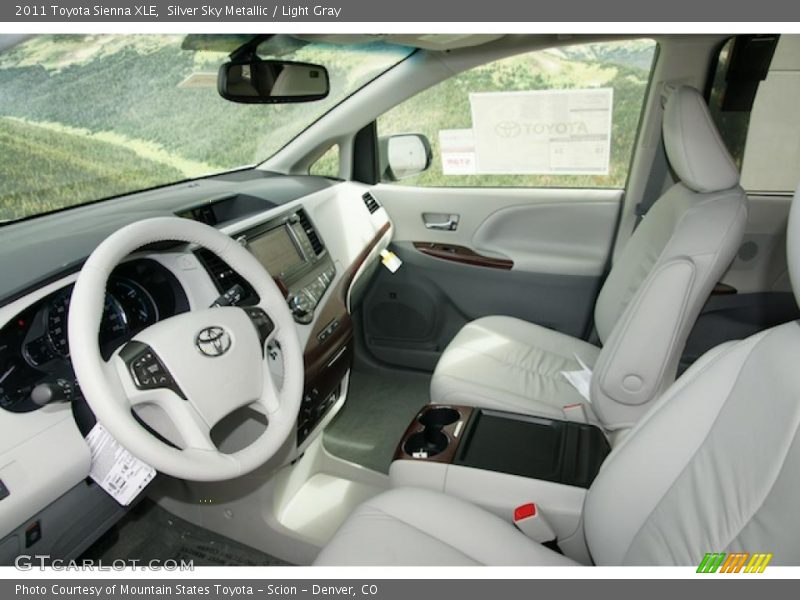  2011 Sienna XLE Light Gray Interior