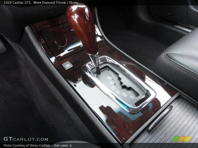  2009 DTS  4 Speed Automatic Shifter