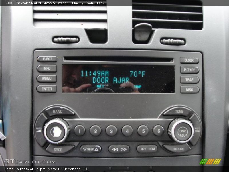 Controls of 2006 Malibu Maxx SS Wagon