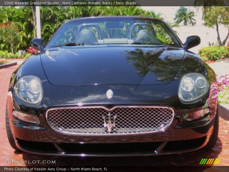 Nero Carbonio (Metallic Black) / Nero (Black) 2006 Maserati GranSport Spyder