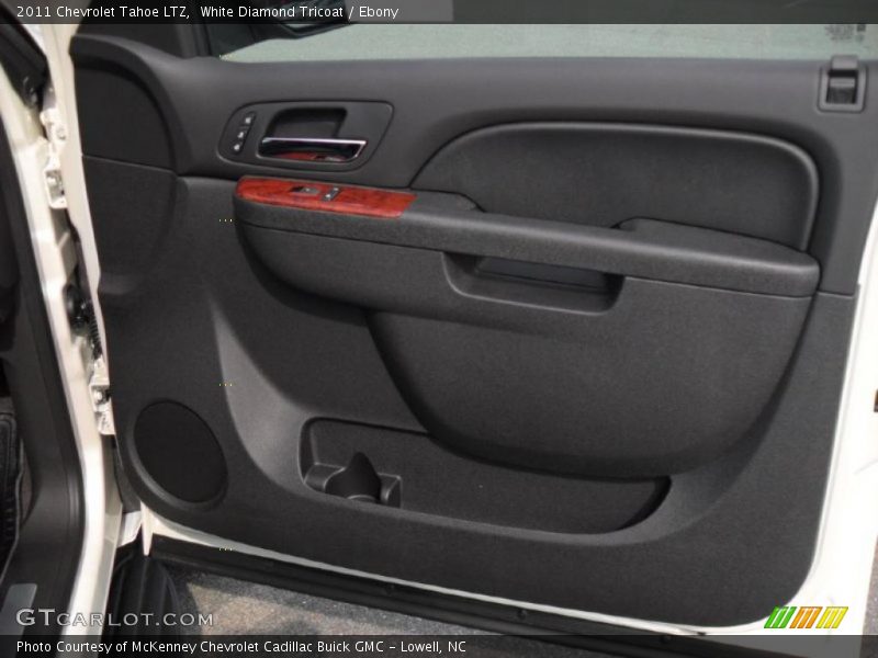 White Diamond Tricoat / Ebony 2011 Chevrolet Tahoe LTZ