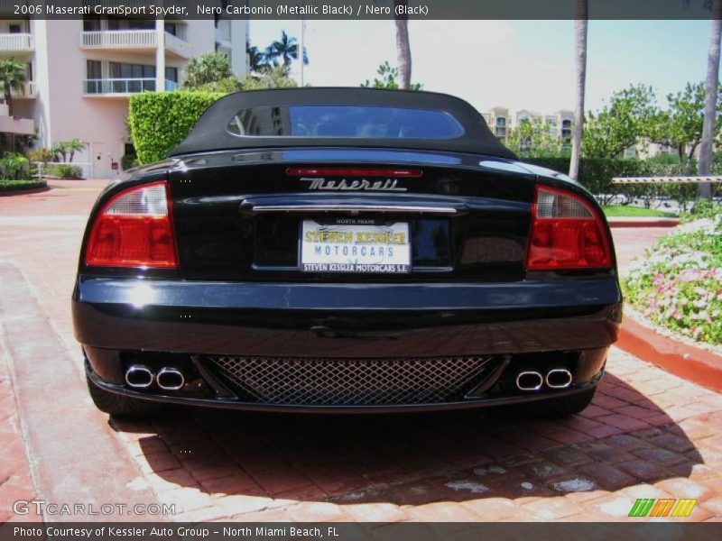 Nero Carbonio (Metallic Black) / Nero (Black) 2006 Maserati GranSport Spyder