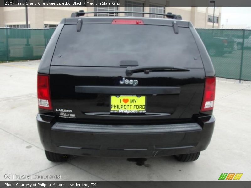 Black / Medium Slate Gray 2007 Jeep Grand Cherokee Laredo