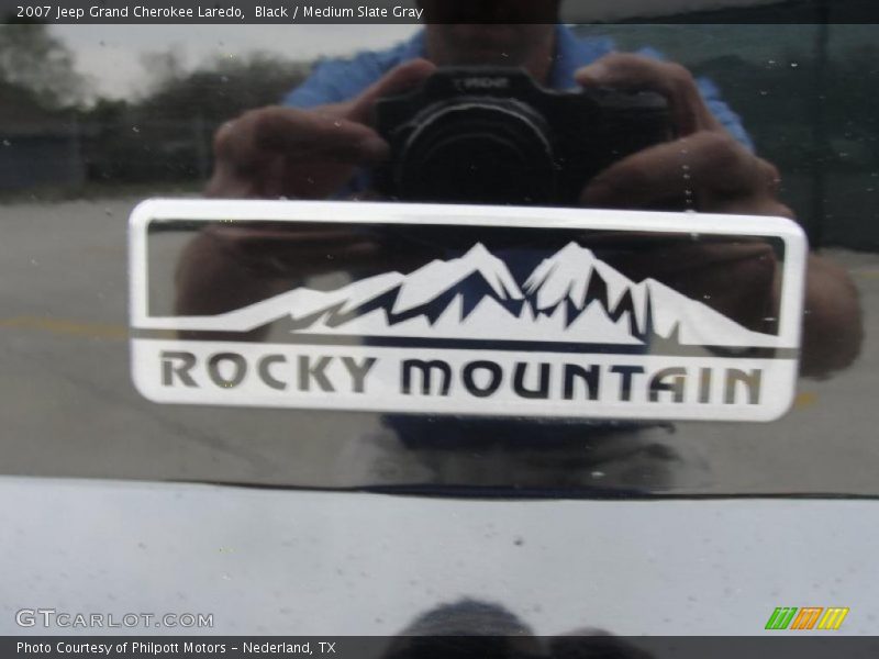 Black / Medium Slate Gray 2007 Jeep Grand Cherokee Laredo