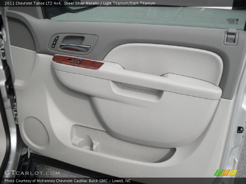 Sheer Silver Metallic / Light Titanium/Dark Titanium 2011 Chevrolet Tahoe LTZ 4x4