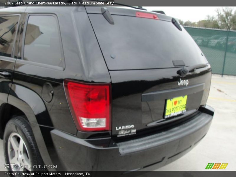 Black / Medium Slate Gray 2007 Jeep Grand Cherokee Laredo