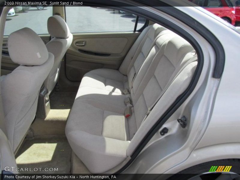 Sunlit Sand / Blond 2003 Nissan Maxima SE