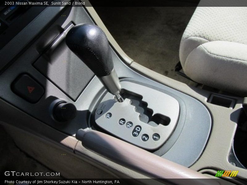 Sunlit Sand / Blond 2003 Nissan Maxima SE