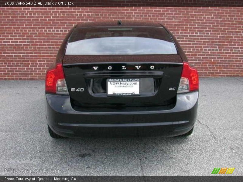 Black / Off Black 2009 Volvo S40 2.4i
