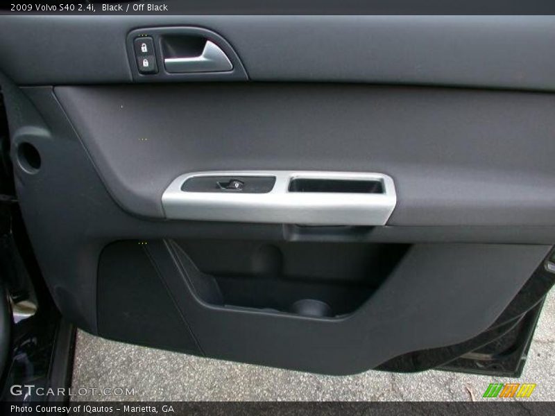 Black / Off Black 2009 Volvo S40 2.4i