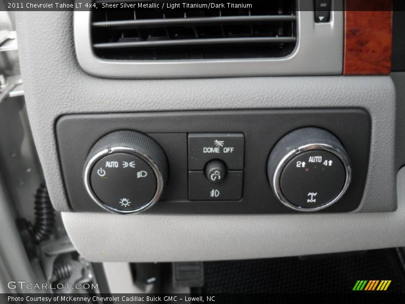 Sheer Silver Metallic / Light Titanium/Dark Titanium 2011 Chevrolet Tahoe LT 4x4