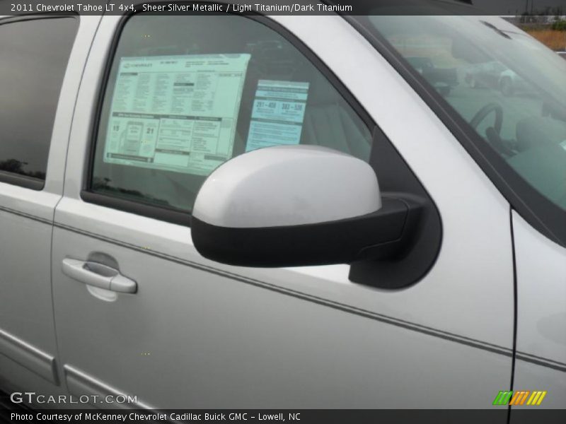 Sheer Silver Metallic / Light Titanium/Dark Titanium 2011 Chevrolet Tahoe LT 4x4