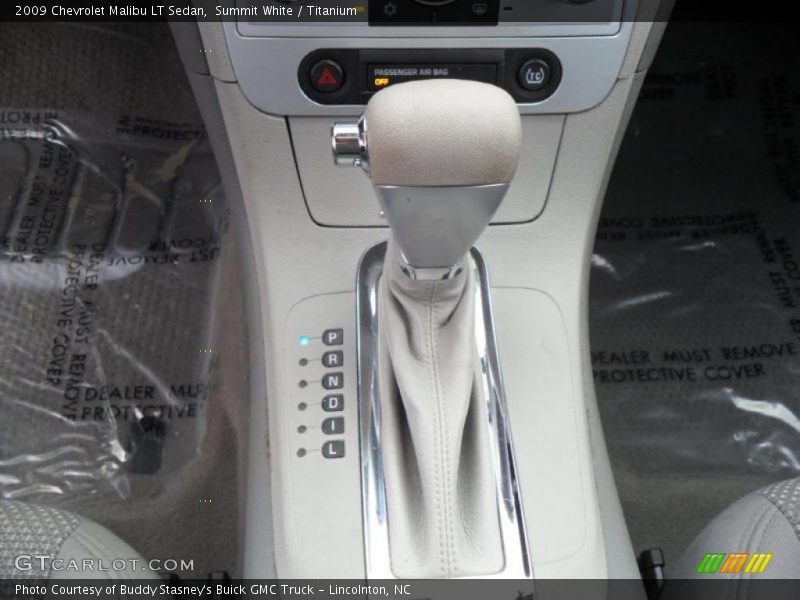 Summit White / Titanium 2009 Chevrolet Malibu LT Sedan