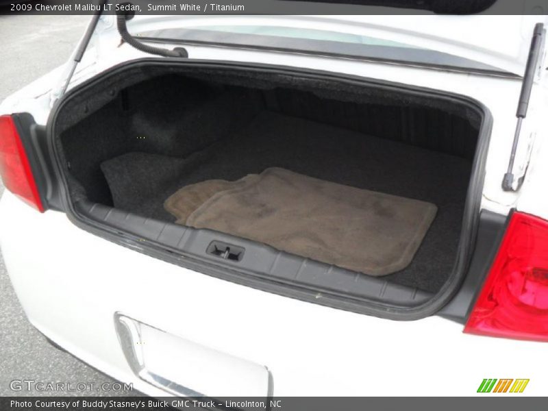 Summit White / Titanium 2009 Chevrolet Malibu LT Sedan