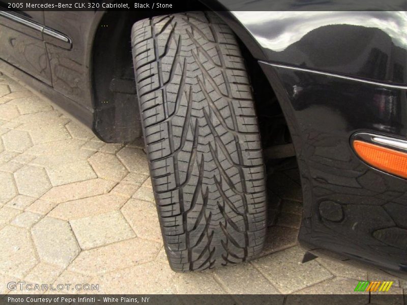 Black / Stone 2005 Mercedes-Benz CLK 320 Cabriolet