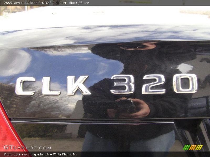  2005 CLK 320 Cabriolet Logo