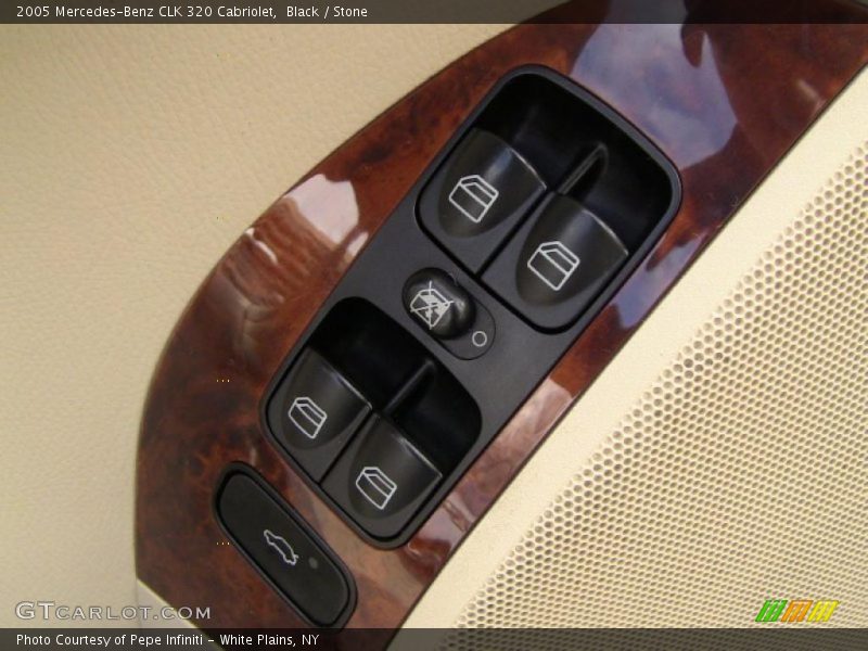 Black / Stone 2005 Mercedes-Benz CLK 320 Cabriolet