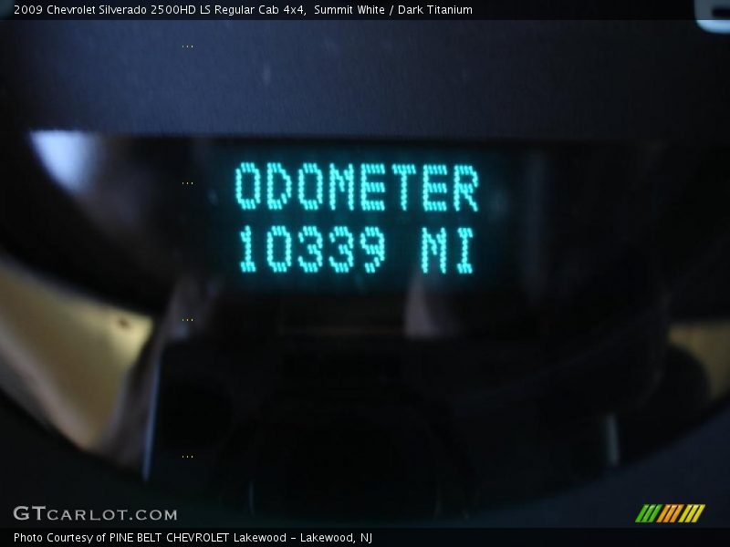 Summit White / Dark Titanium 2009 Chevrolet Silverado 2500HD LS Regular Cab 4x4