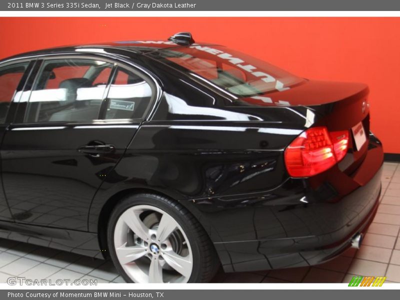 Jet Black / Gray Dakota Leather 2011 BMW 3 Series 335i Sedan