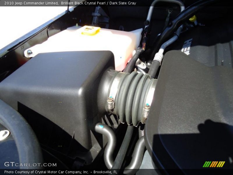  2010 Commander Limited Engine - 5.7 Liter HEMI OHV 16-Valve VVT V8