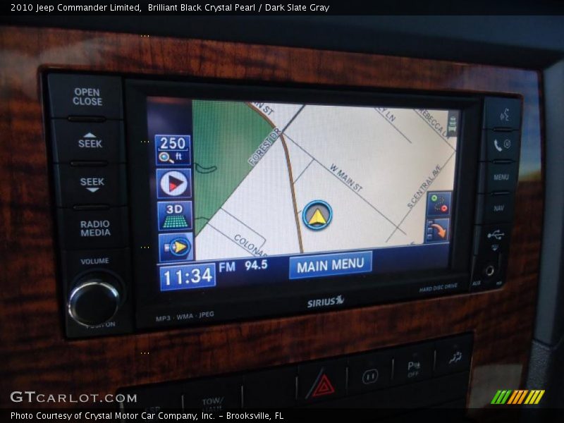 Navigation of 2010 Commander Limited